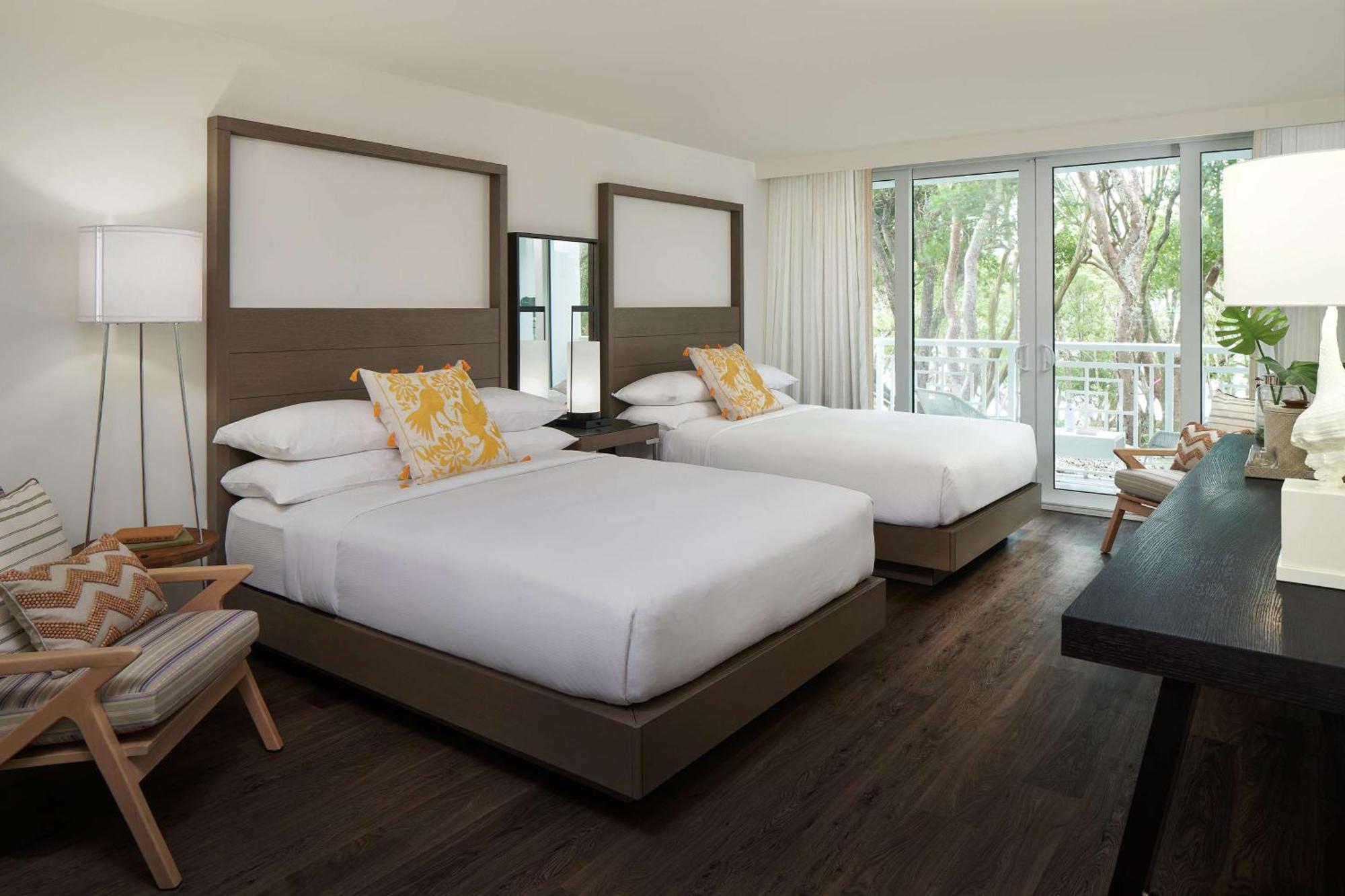 Queen Room Two Queen Beds Hammock Waterfront View